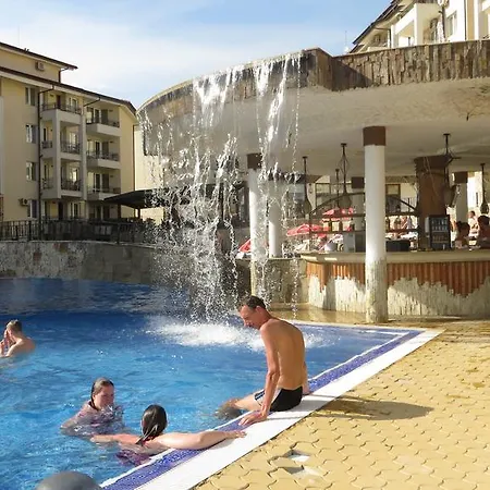 Aparthotel Hills - Official 2*