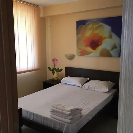 Aparthotel Hills - Official 2*