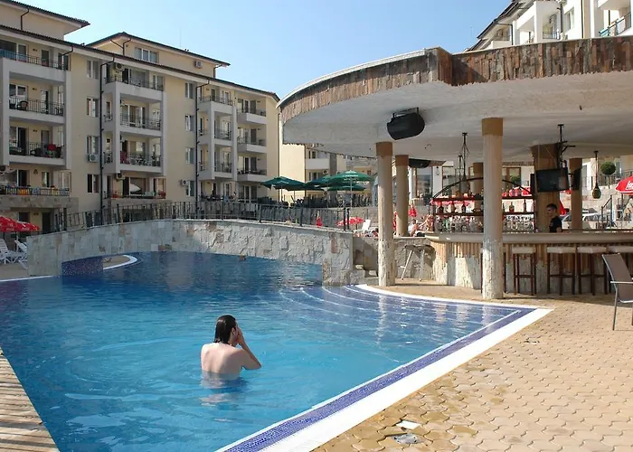 съни бийч хилс - Official